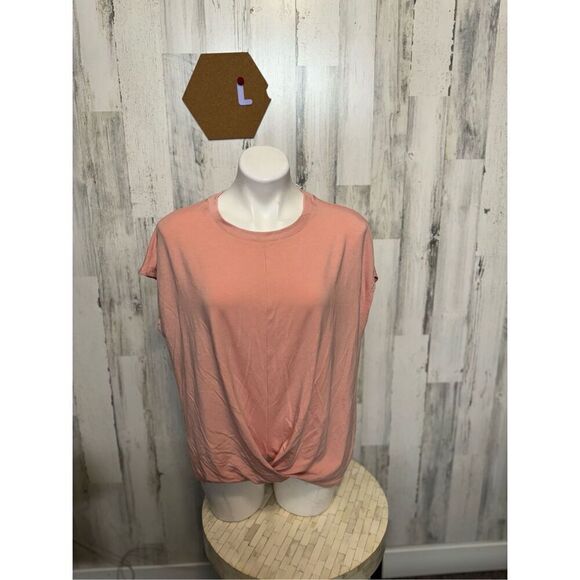 Pink top - Picture 1 of 7